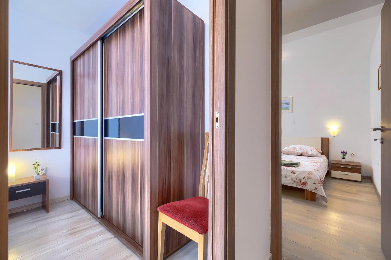 Stylish Flats With Two Bedrooms In Премантура Екстериор снимка