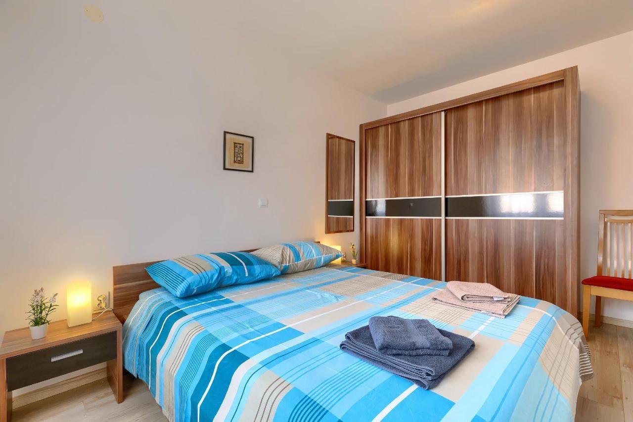 Stylish Flats With Two Bedrooms In Премантура Екстериор снимка