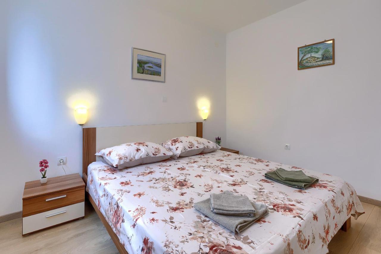Stylish Flats With Two Bedrooms In Премантура Екстериор снимка