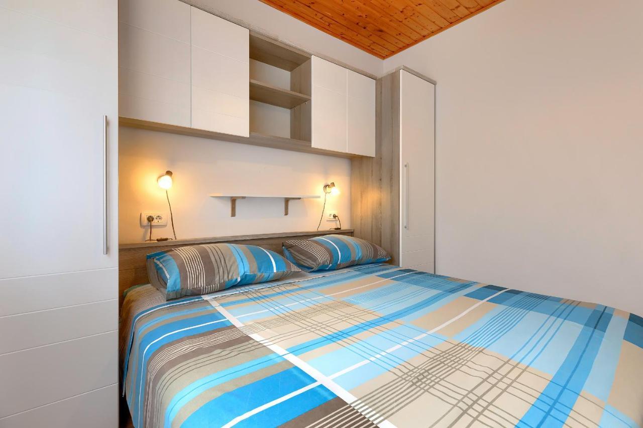 Stylish Flats With Two Bedrooms In Премантура Екстериор снимка