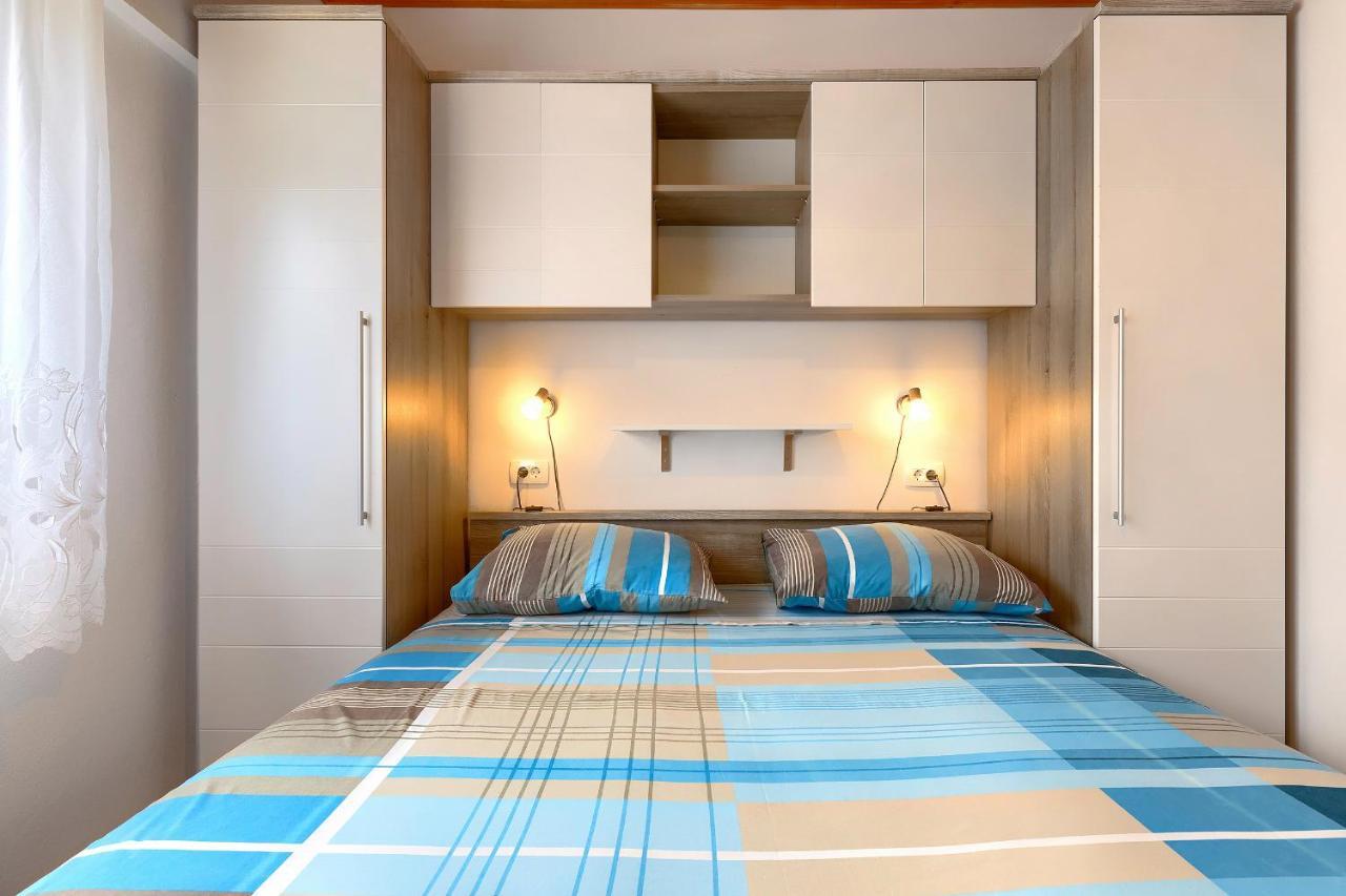 Stylish Flats With Two Bedrooms In Премантура Екстериор снимка